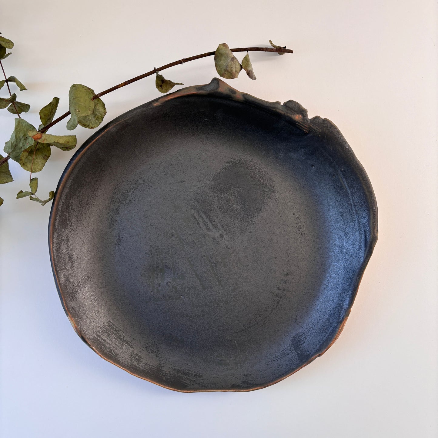 serving bowl gray black