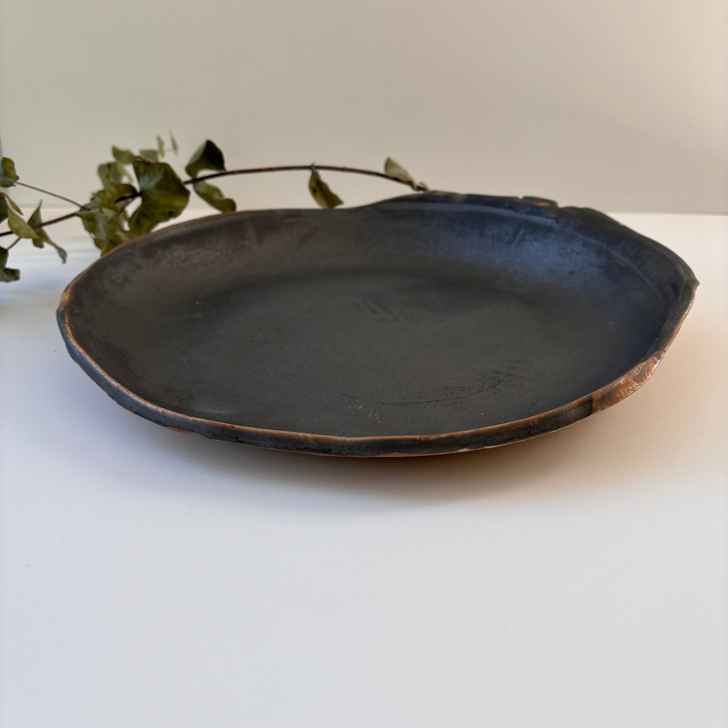 serving bowl gray black