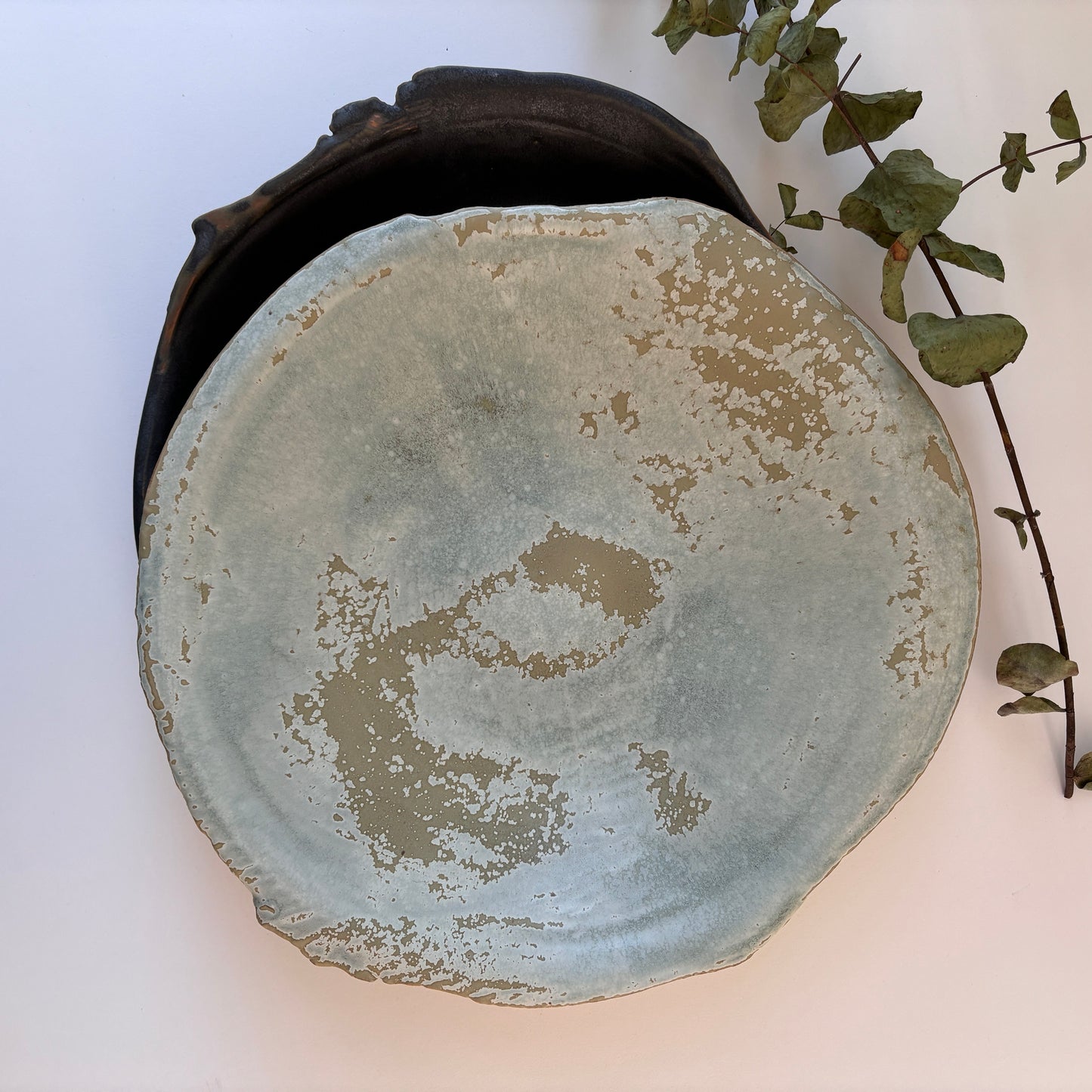 serving bowl speckle sand + sea