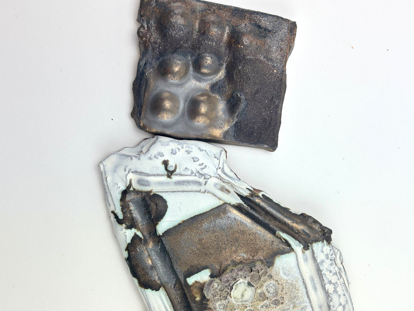 Wall Tile Artifact white and gold