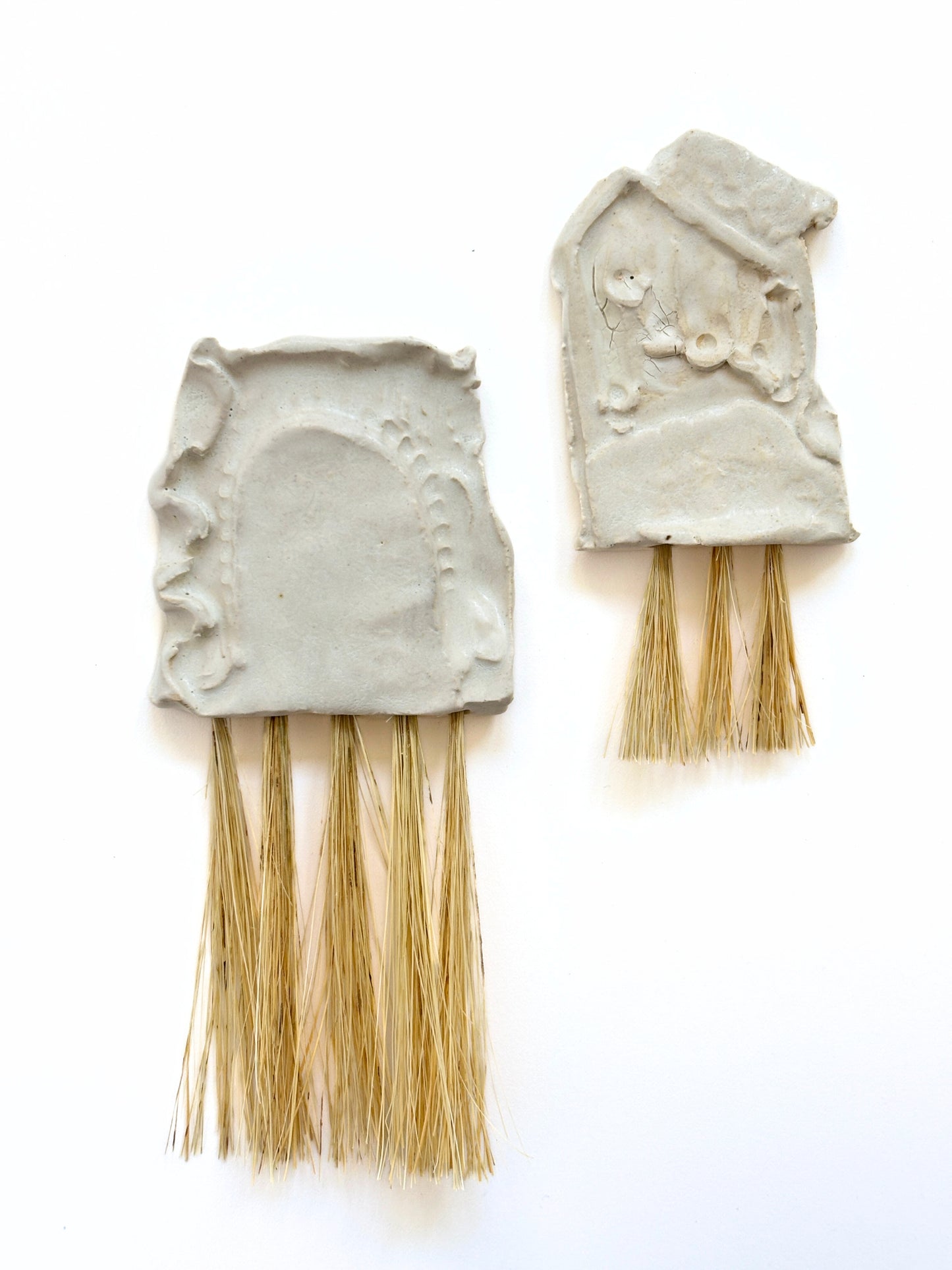 Artifact Brush Snow White Large