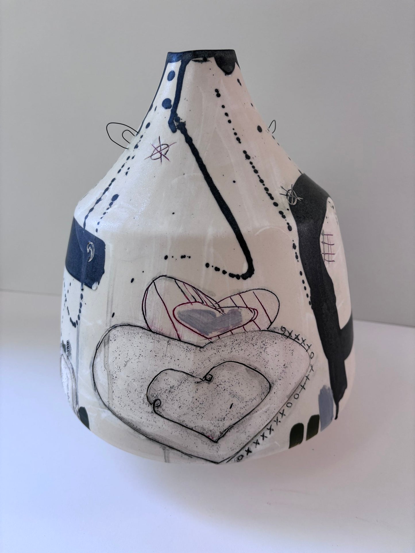 lilac, ladders & hearts vessel