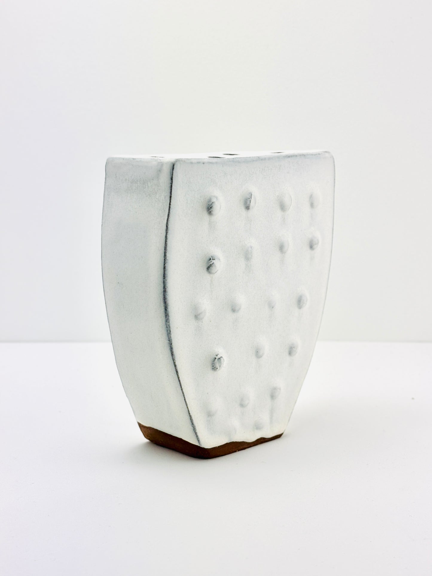 Flower Brick Tapered shape, dot texture Wall or surface
